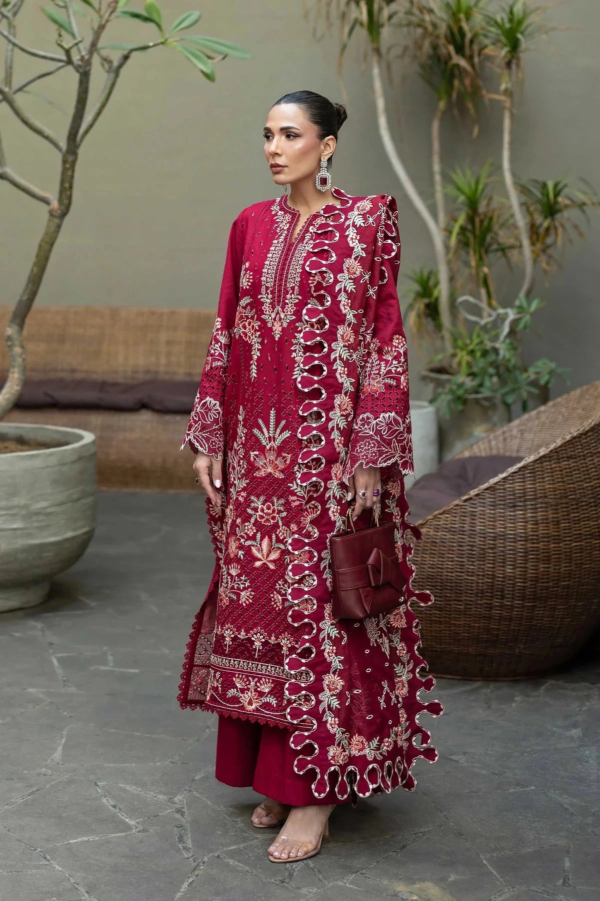 Akbar Aslam - 3PC Luxury Lawn Embroidered Suit