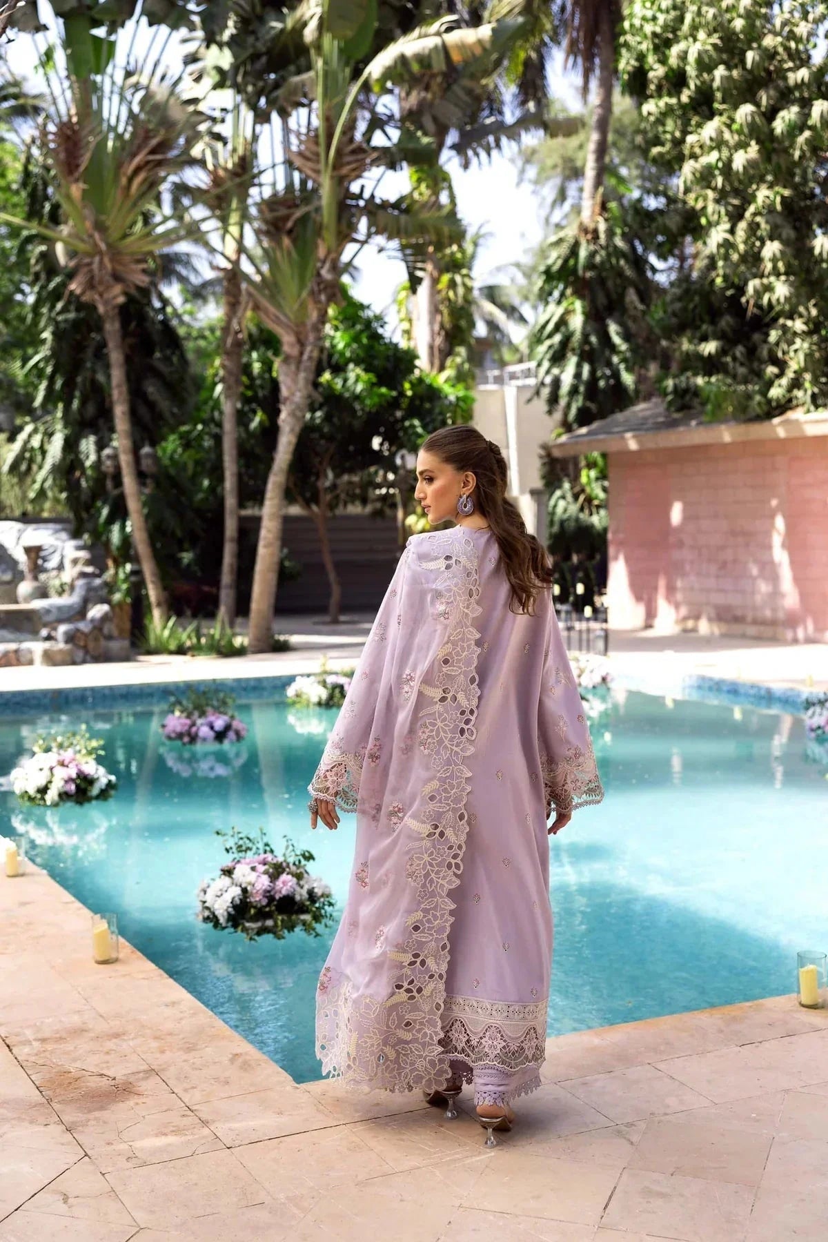 Akbar Aslam - 3PC Luxury Lawn Embroidered Suit
