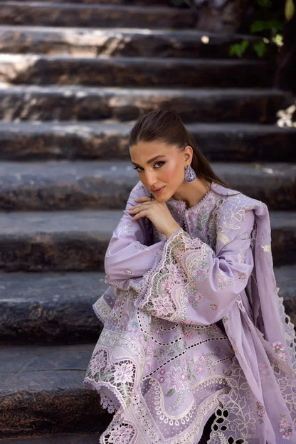 Akbar Aslam - 3PC Luxury Lawn Embroidered Suit