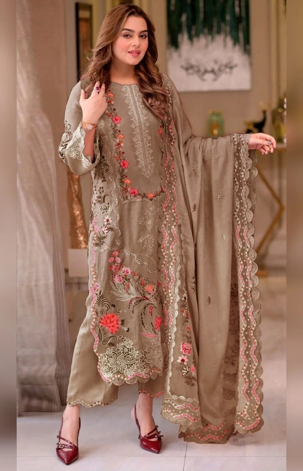 Aneelas - 3PC Luxury Lawn Embroidered Suit