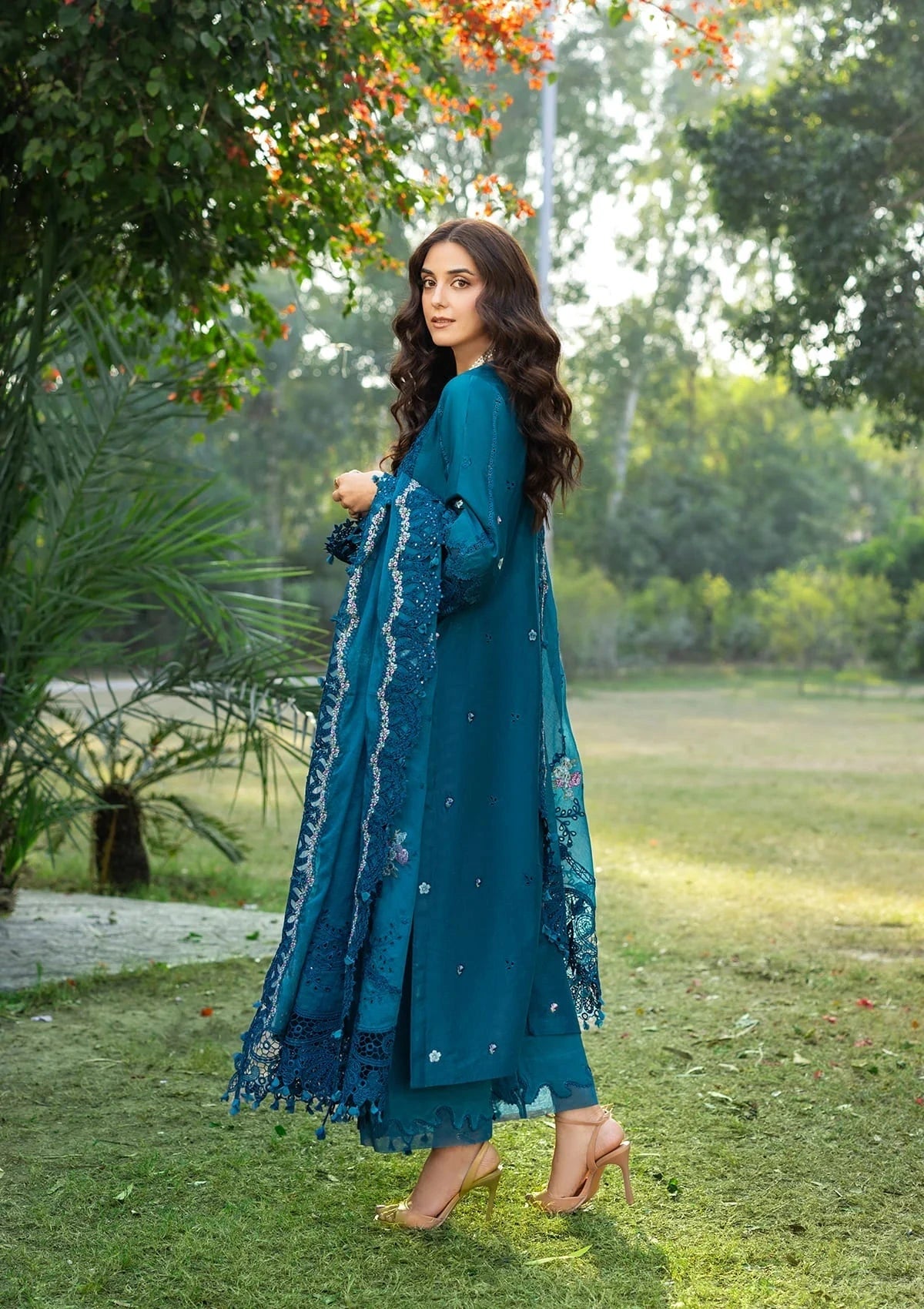 Elaf - 3PC Luxury Lawn Embroidered Suit Unstiched