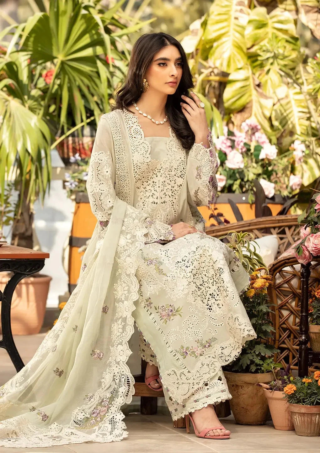 ELAF - 3PC Luxury Lawn Embroidered Suit