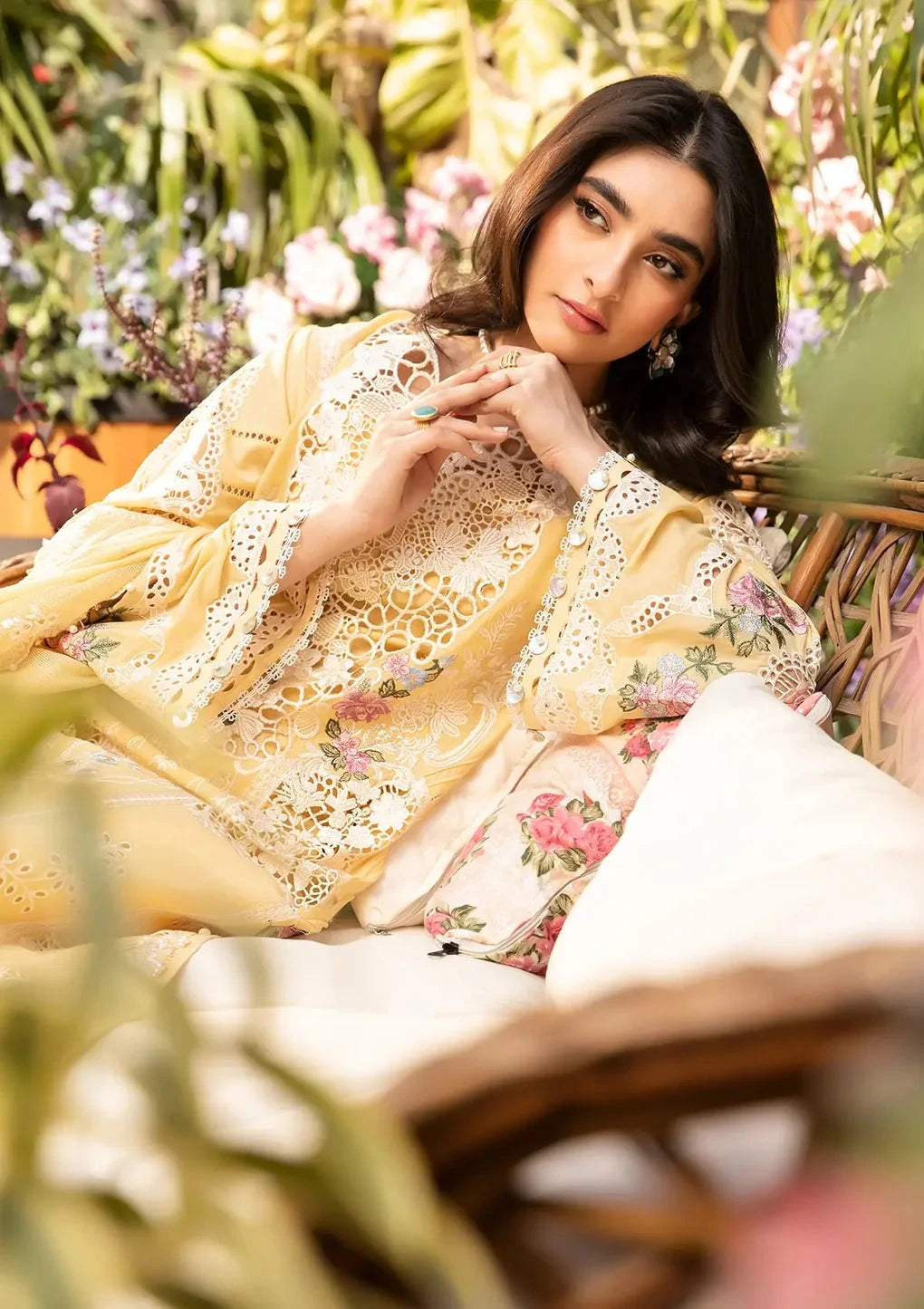 ELAF - 3PC Luxury Lawn Embroidered Suit