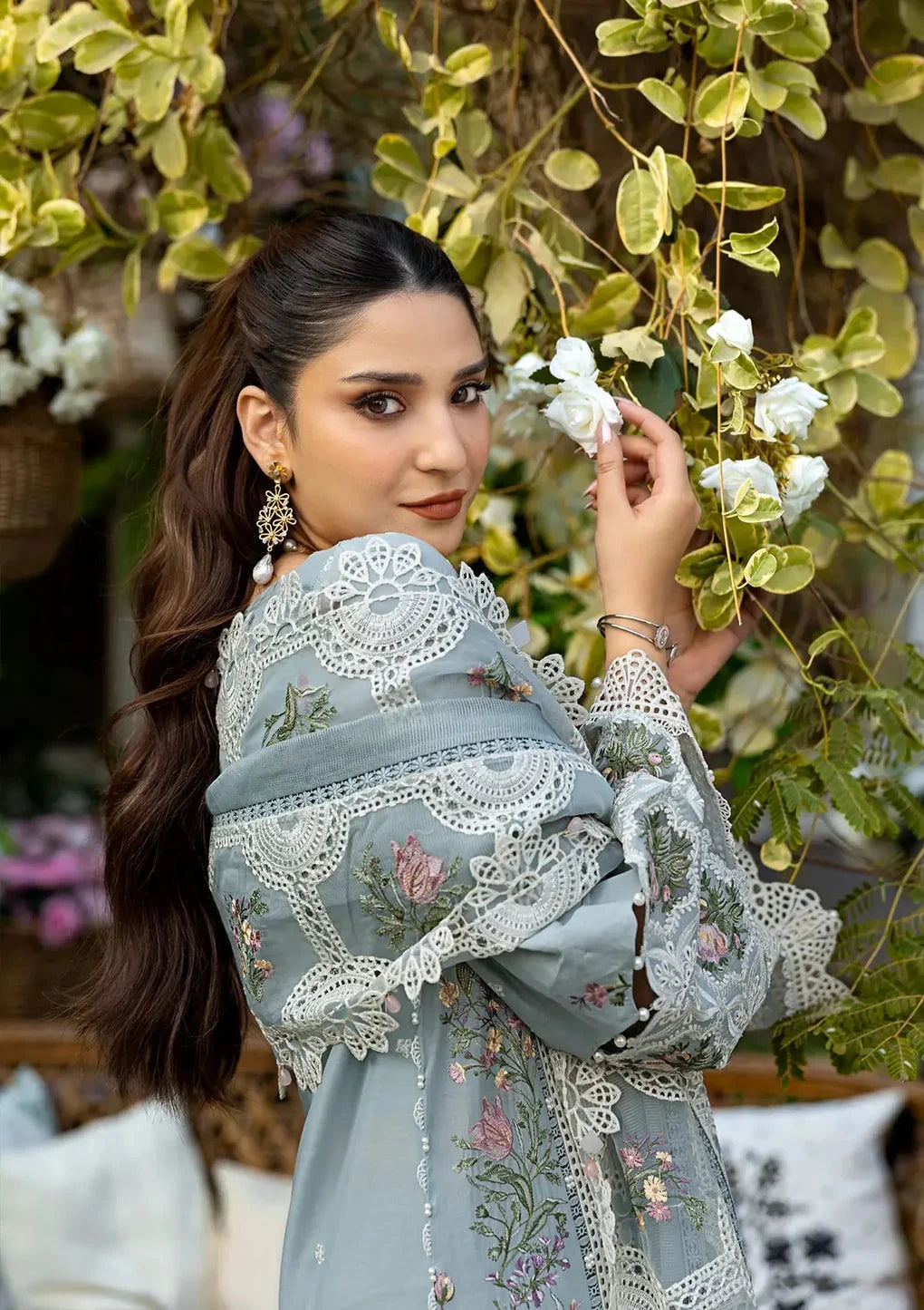 ELAF - 3PC Luxury Lawn Embroidered Suit
