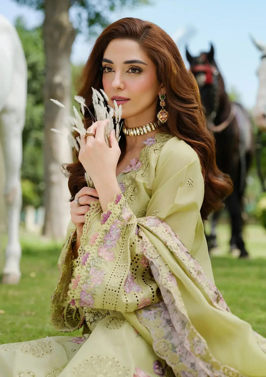 ELAF - 3PC Luxury Lawn Embroidered Suit
