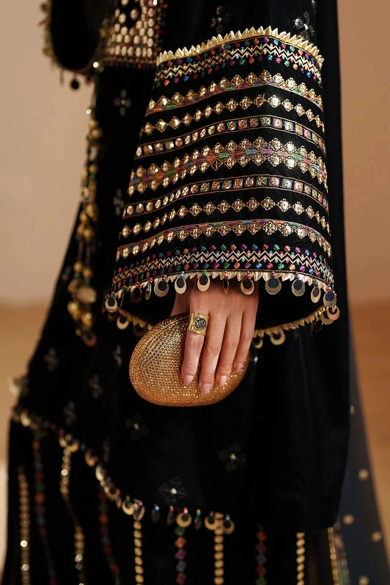 Jazmin - 3PC Luxury Lawn Embroidered Suit