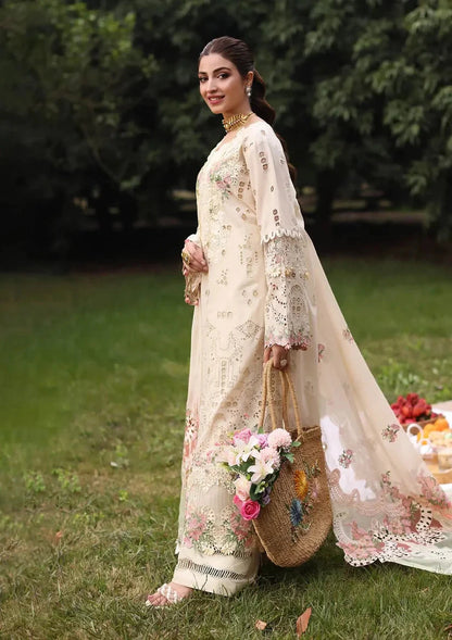 KAHF - 3PC Luxury Lawn Embroidered Suit