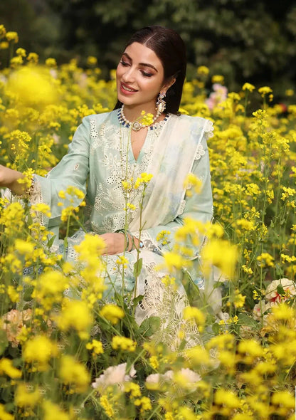 KAHF - 3PC Luxury Lawn Embroidered Suit
