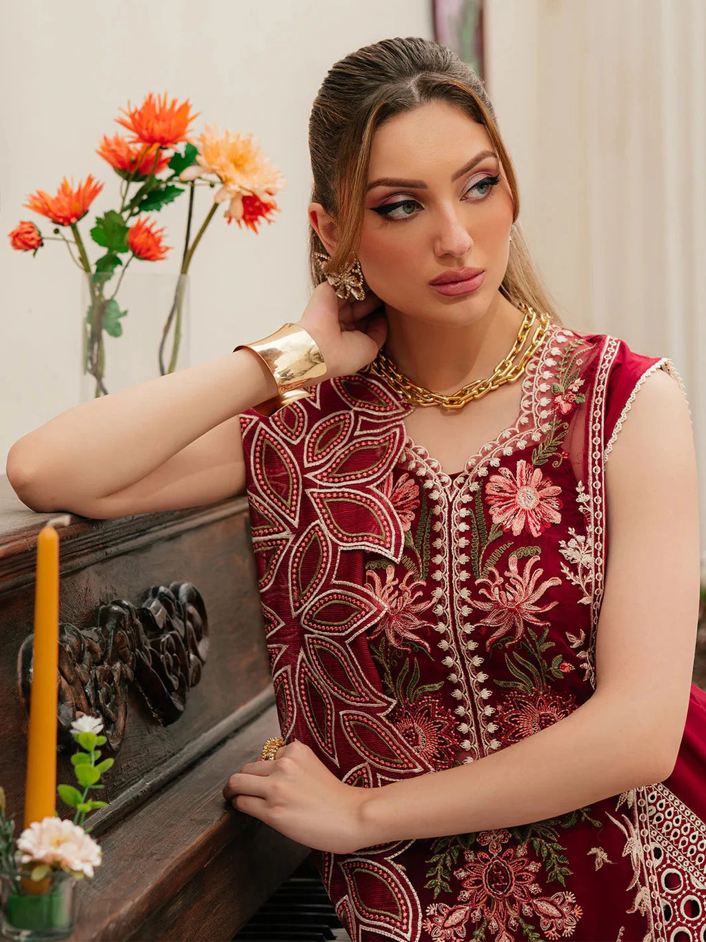 MAHNUR - 3PC Luxury Lawn Embroidered Suit