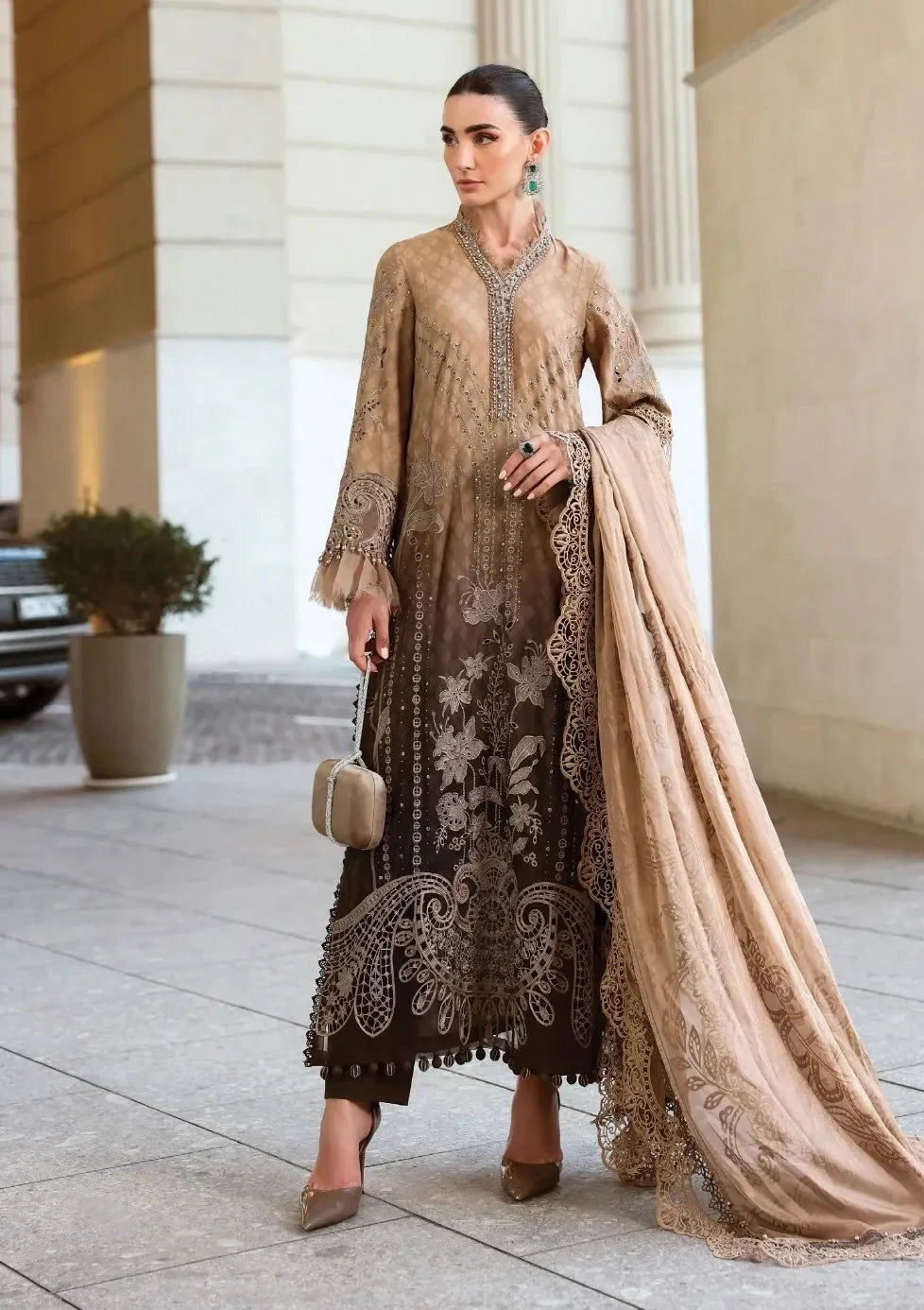 MARIA.B - 3PC Luxury Lawn Embroidered Suit