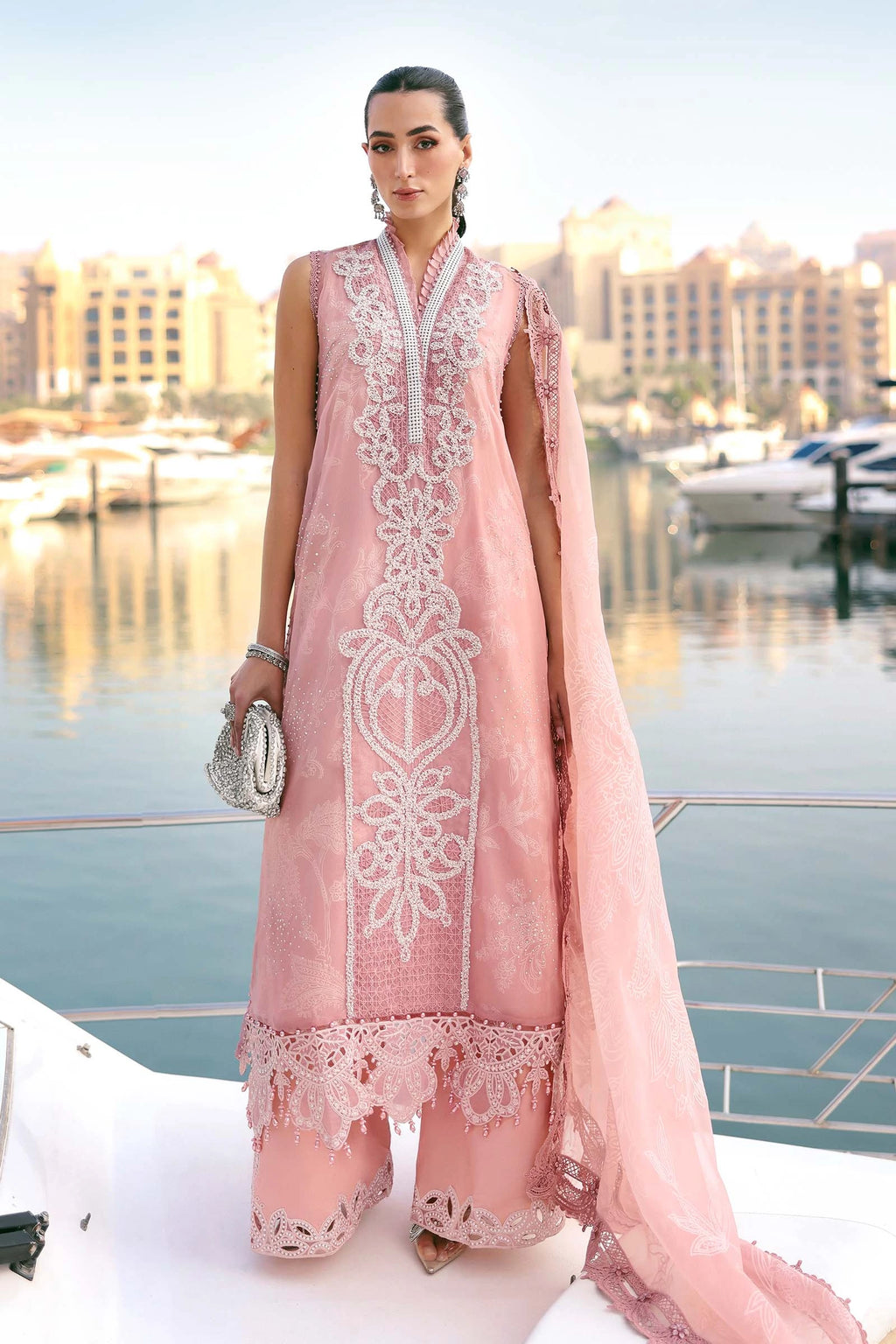 Maria.B - 3PC Luxury Lawn Embroidered Suit