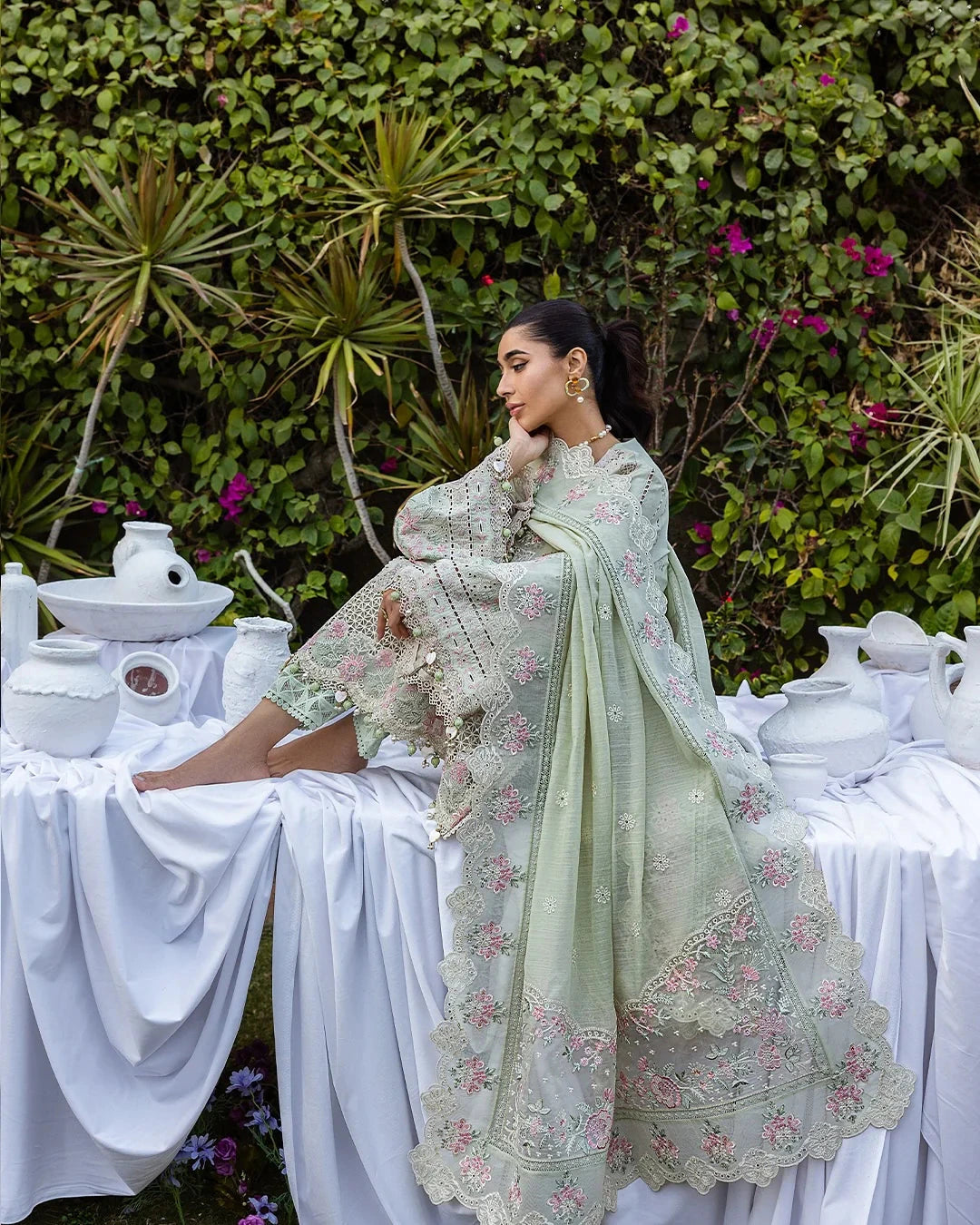 Akbar Aslam - 3PC Luxury Lawn Embroidered Suit