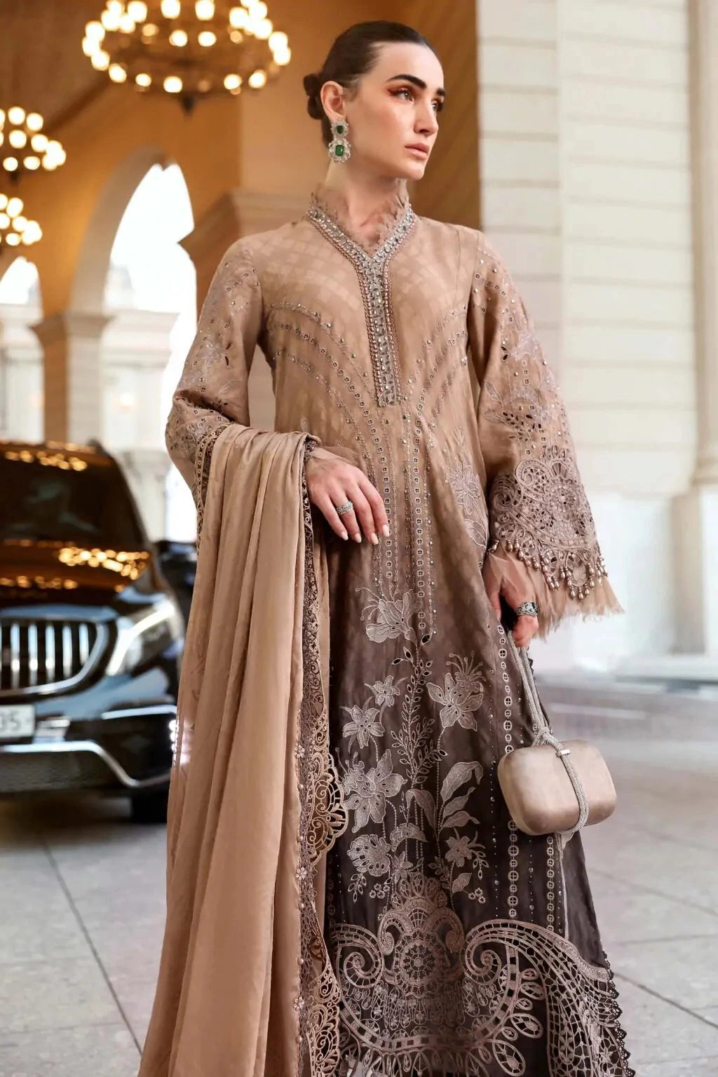 MARIA.B - 3PC Luxury Lawn Embroidered Suit