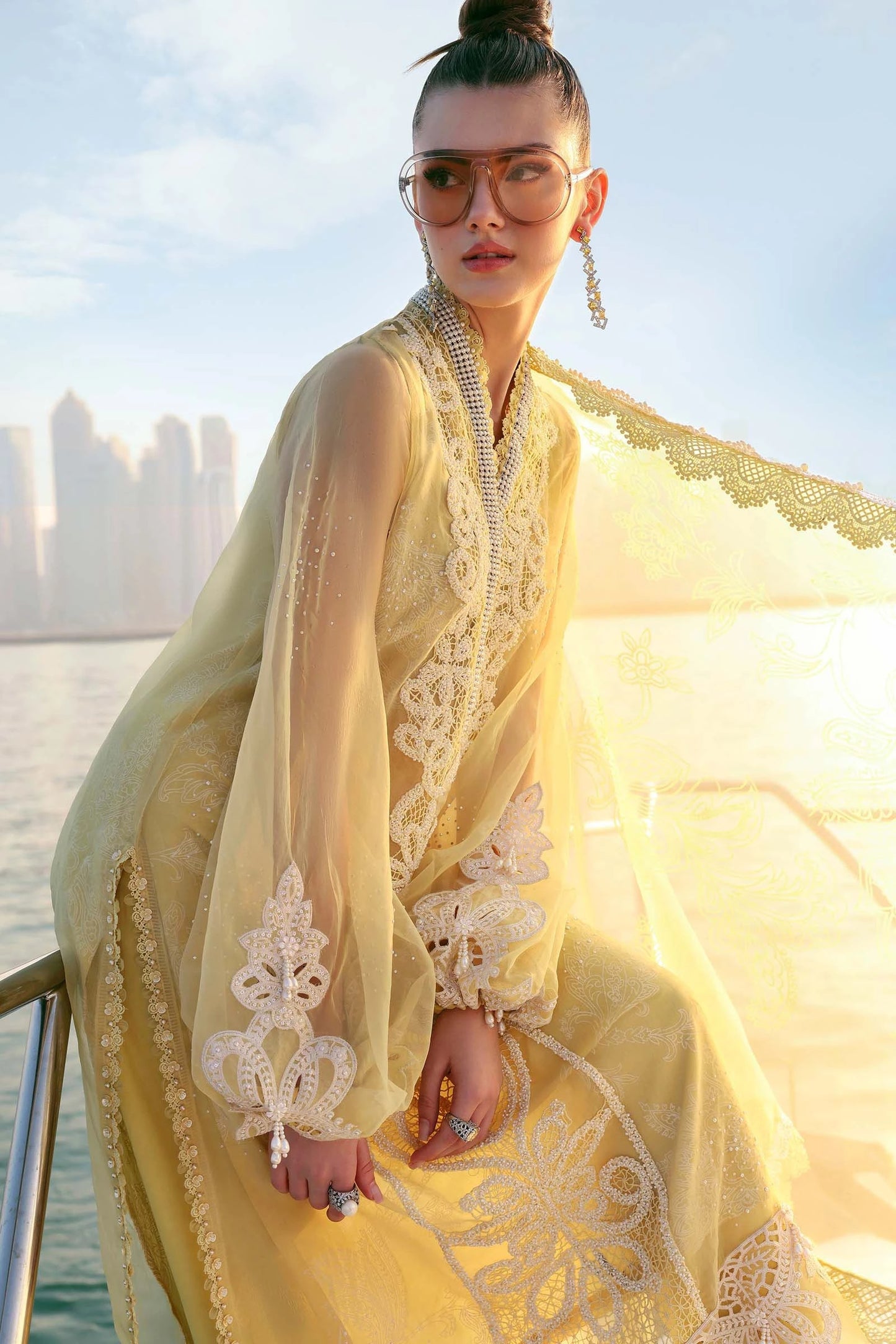Maria.B - 3PC Luxury Lawn Embroidered Suit
