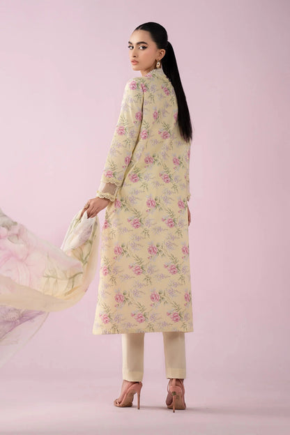 Maria.B - 3PC Luxury Lawn Embroidered Suit