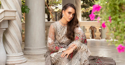 MARIA.B - 3PC Luxury Lawn Embroidered Suit