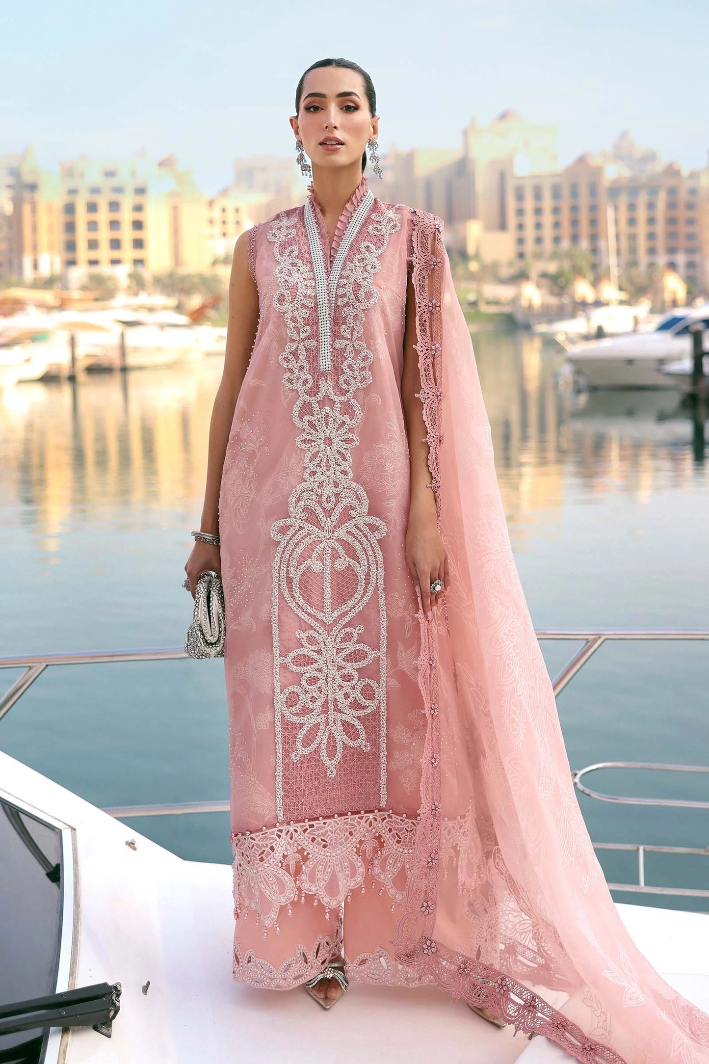 Maria.B - 3PC Luxury Lawn Embroidered Suit