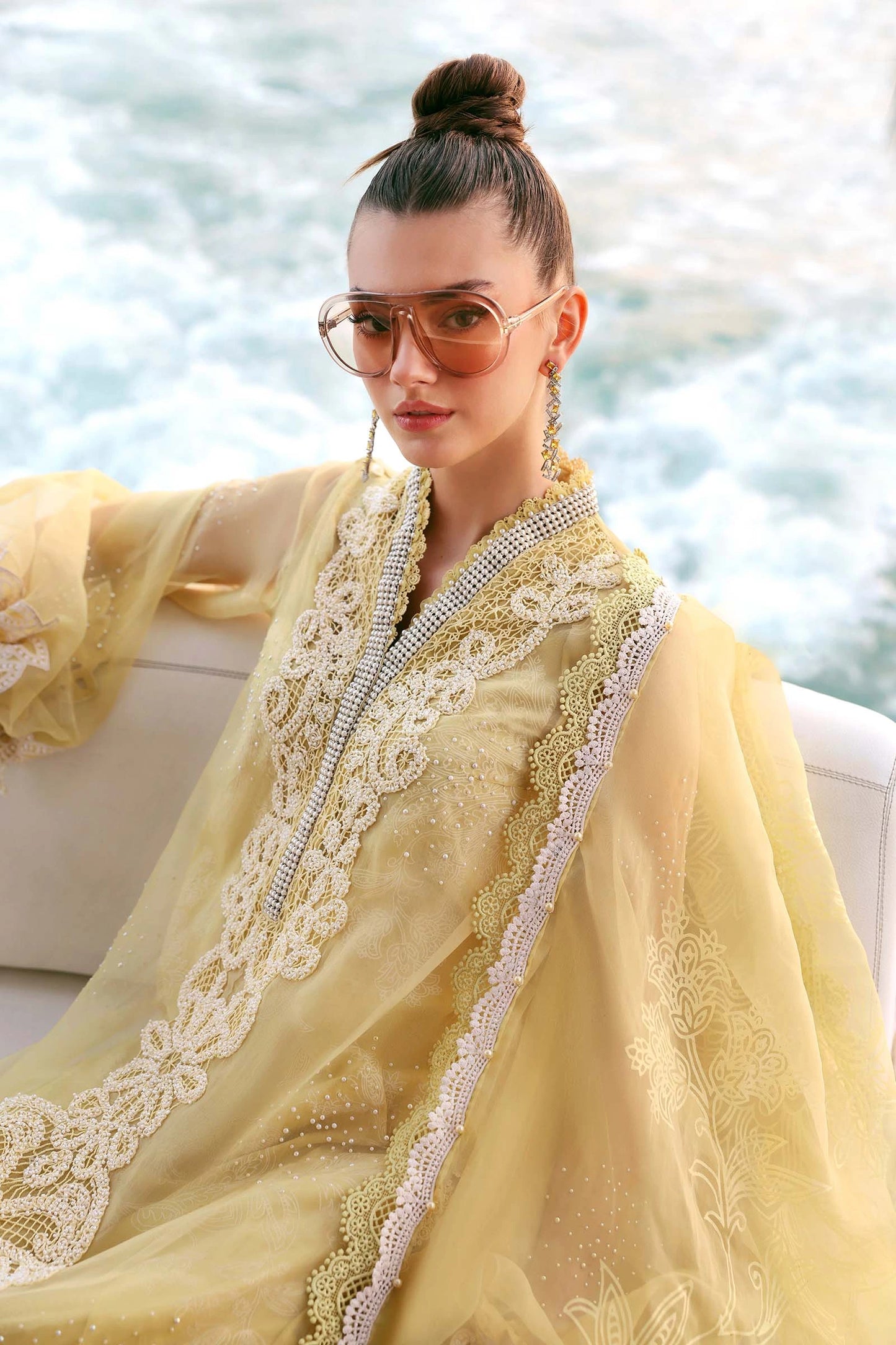 Maria.B - 3PC Luxury Lawn Embroidered Suit