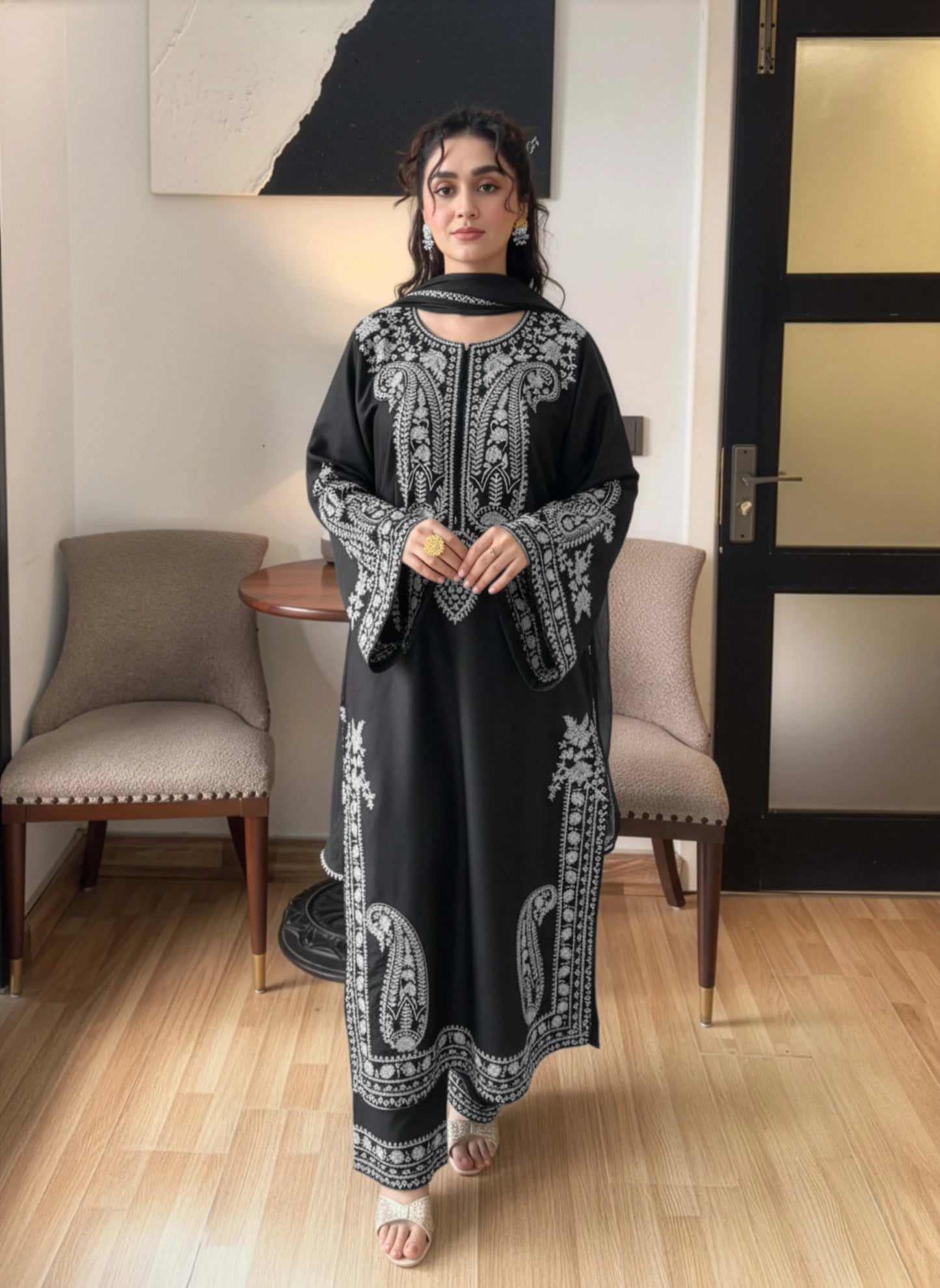 Mirana - 3PC Luxury Lawn Embroidered Suit