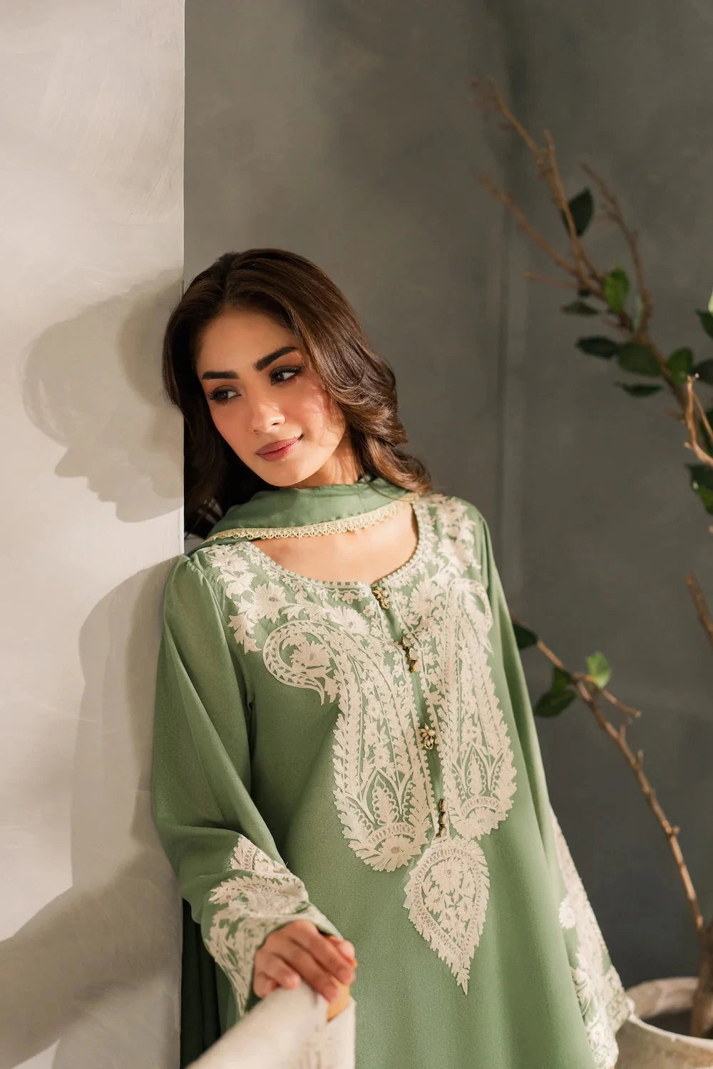Mirana - 3PC Luxury Lawn Embroidered Suit