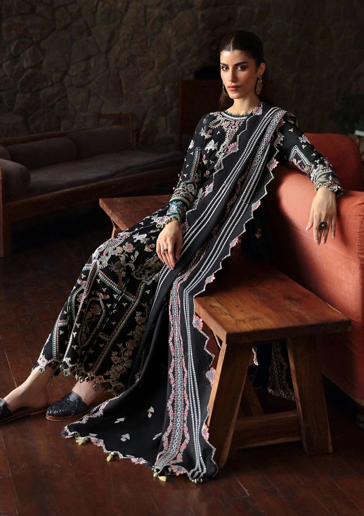 Qalamkar - 3PC Luxury Lawn Embroidered Suit