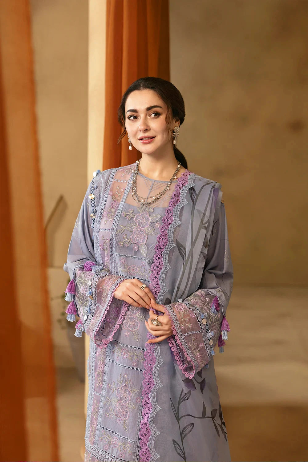 Saira Rizwan- 3PC Luxury Lawn Embroidered Suit