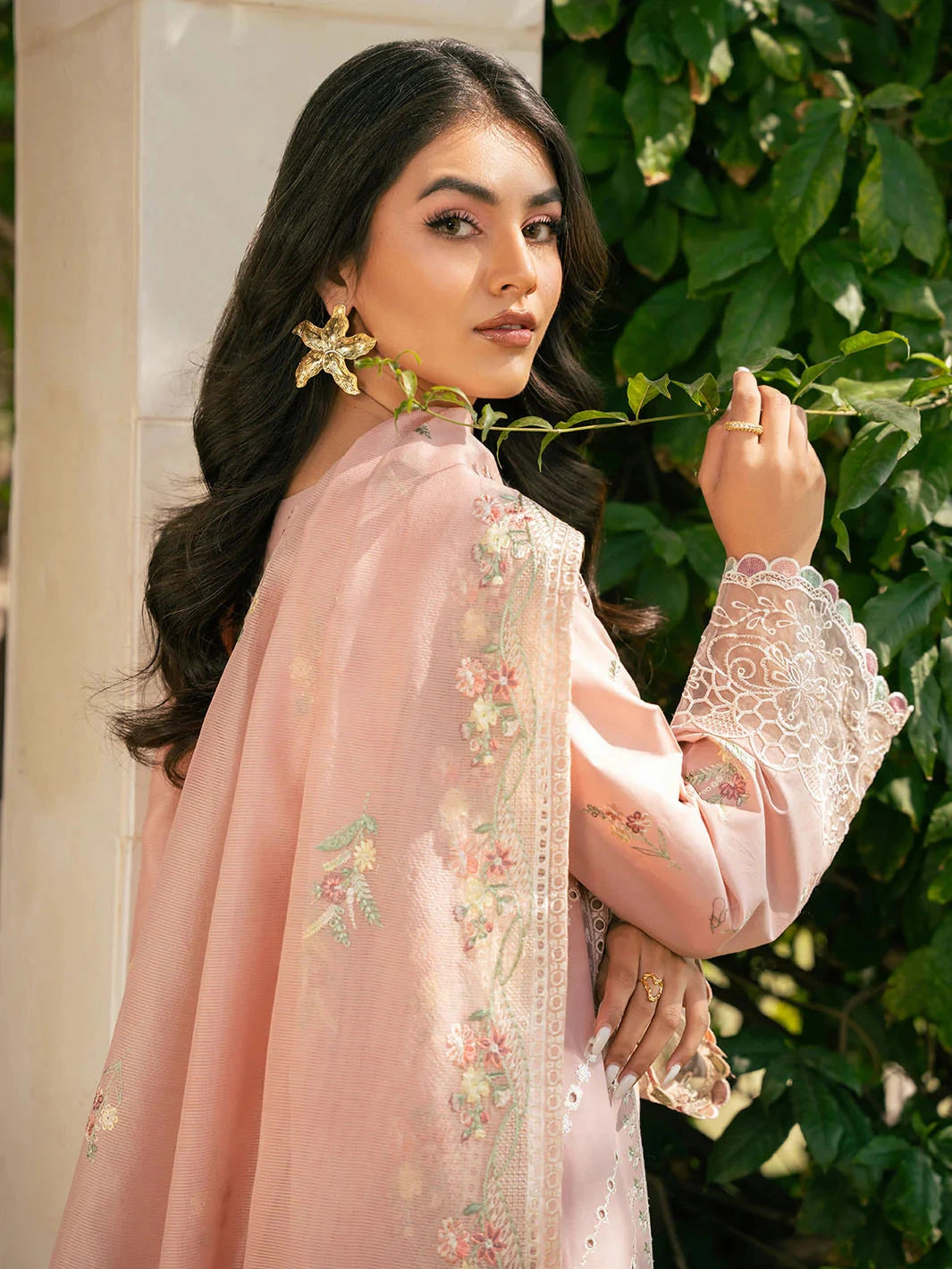 Zara Shajahan - 3PC Luxury Lawn Embroidered Suit